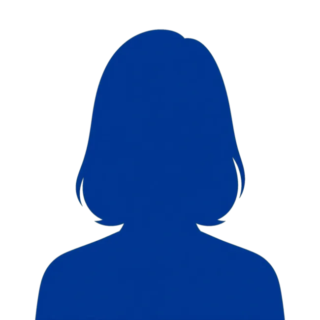 Cosima, Werkstudentin bei LYN Intelligence
